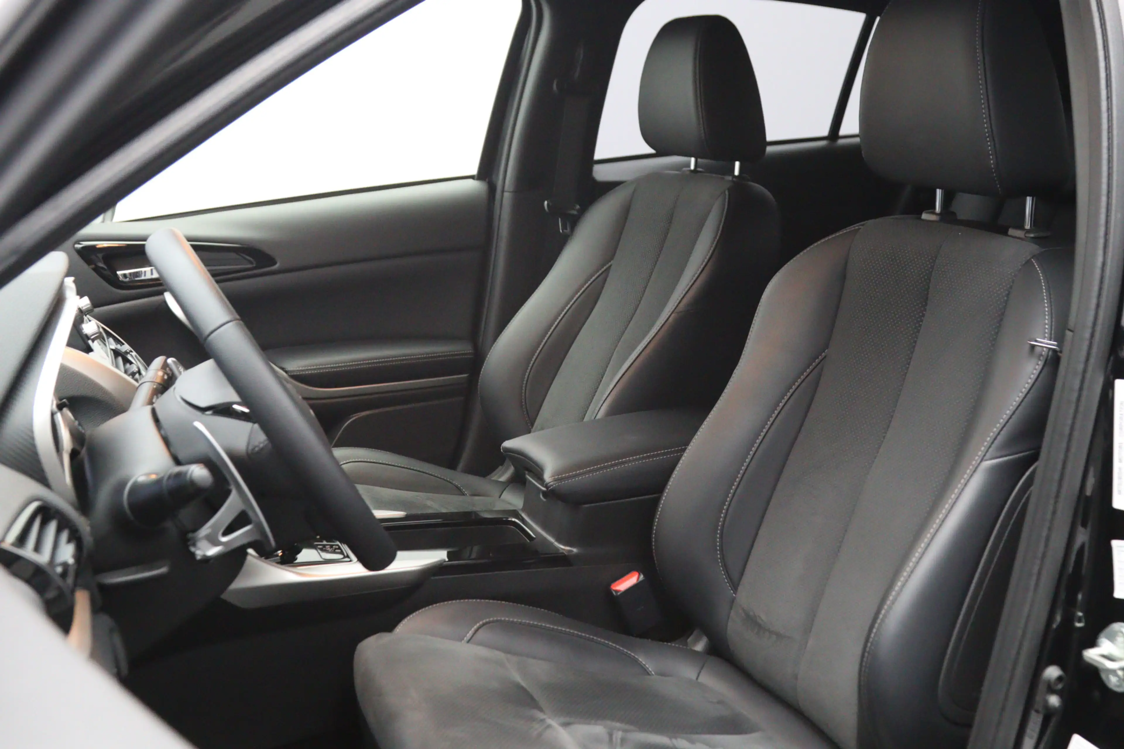 Mitsubishi Eclipse Cross 2.4 PHEV 188 PK Executive, LED, Adaptieve Cruise C — photo 3
