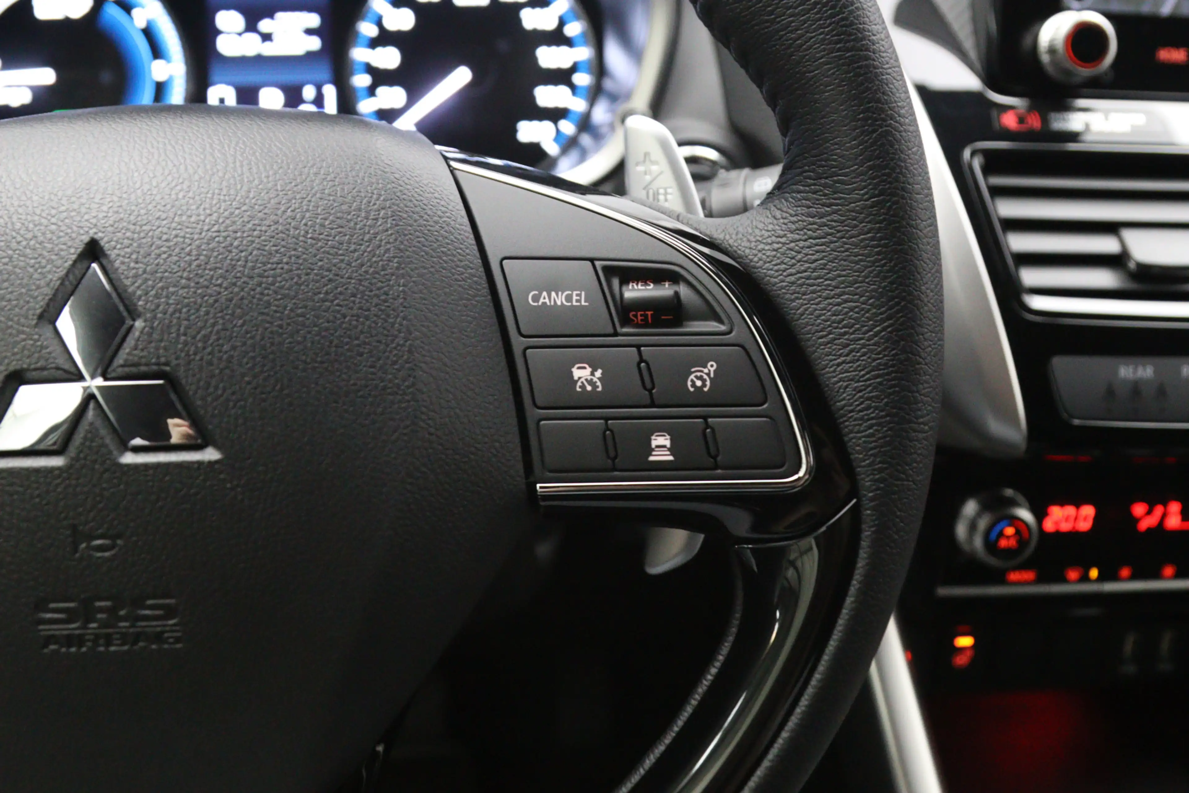 Mitsubishi Eclipse Cross 2.4 PHEV 188 PK Executive, LED, Adaptieve Cruise C — photo 25