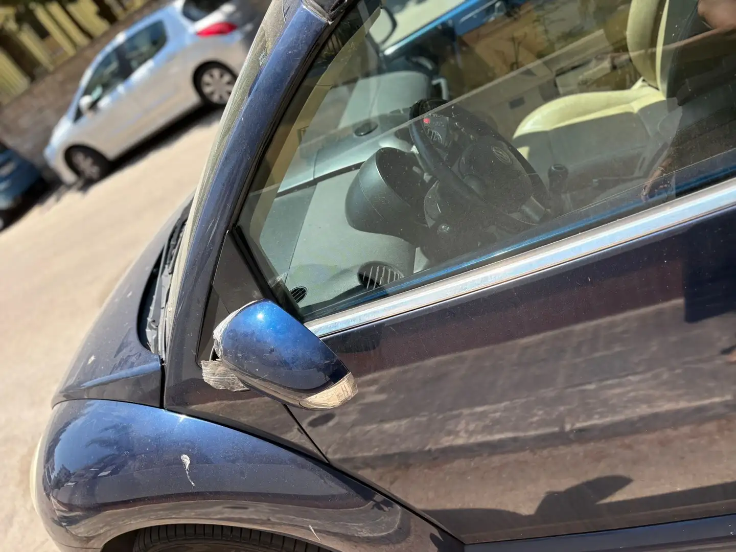 Volkswagen New Beetle 1.9 tdi cabrio - 2