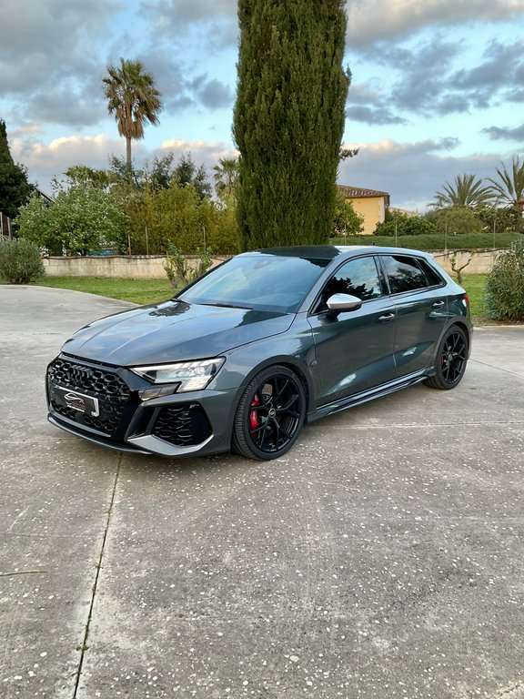 Audi RS3 Sportback quattro S tronic 294kW - foto 1