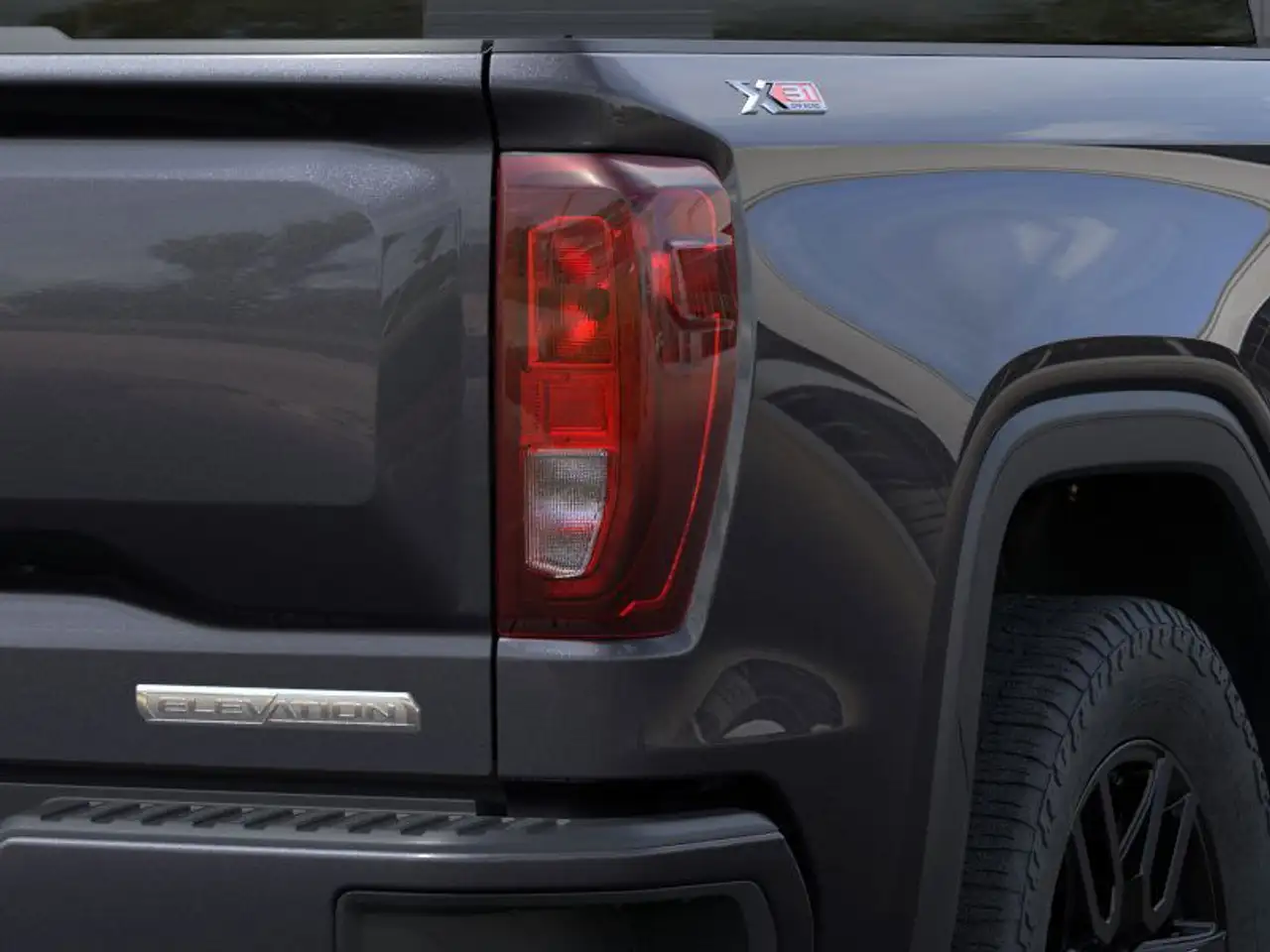 GMC Sierra 1500 снимка GMC Sierra 1500