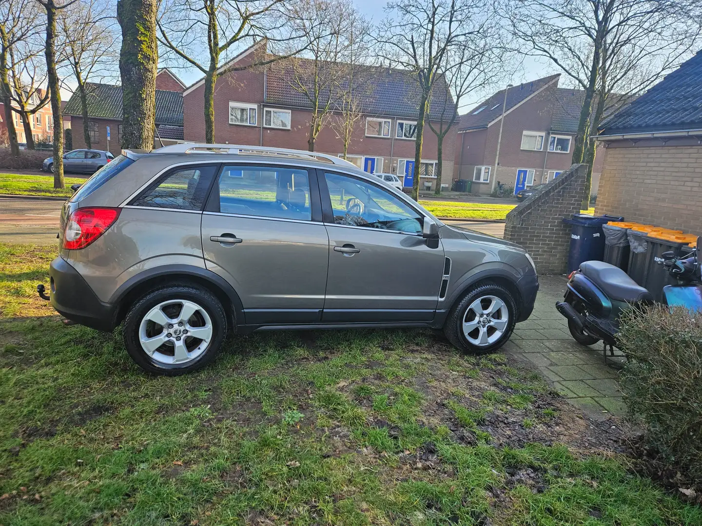 Opel Antara Antara 2.4-16V Enjoy Beige - 1