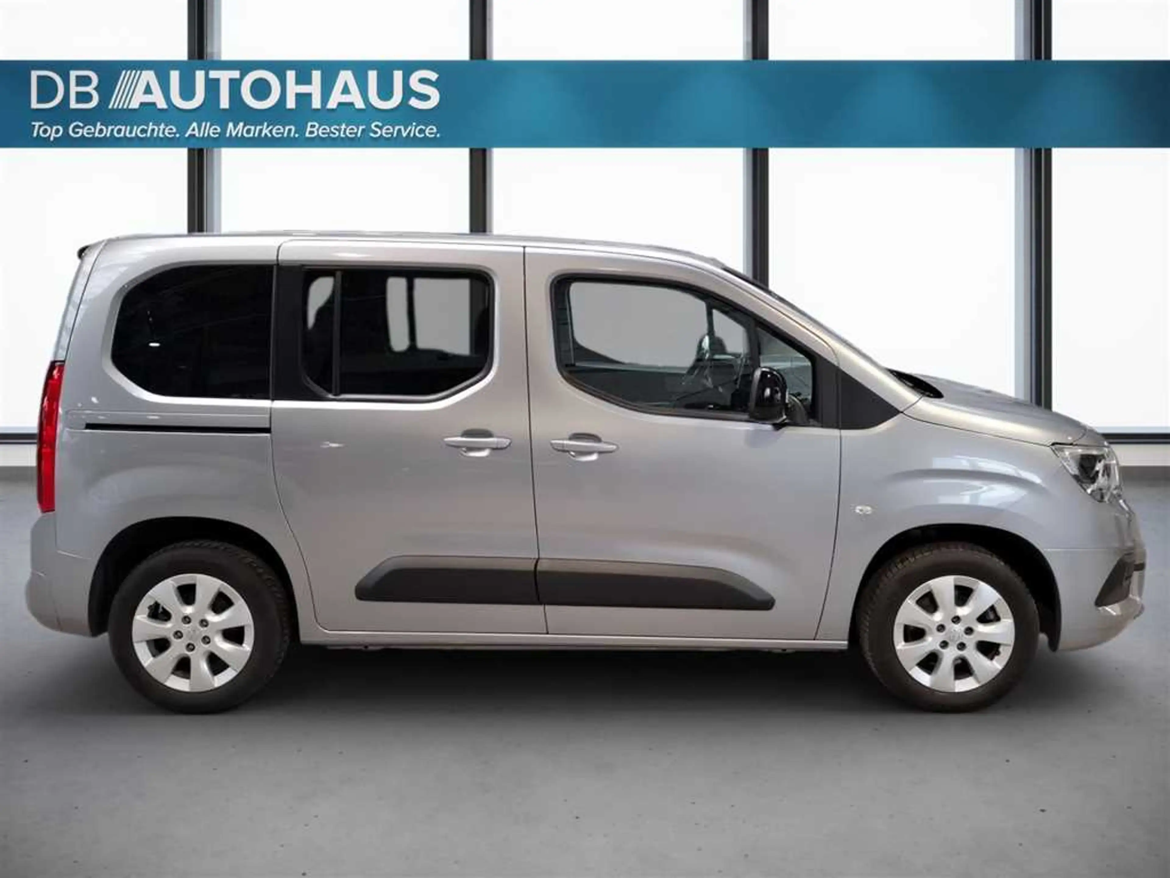 Opel Combo Life Elegance 1.5 Diesel — photo 3