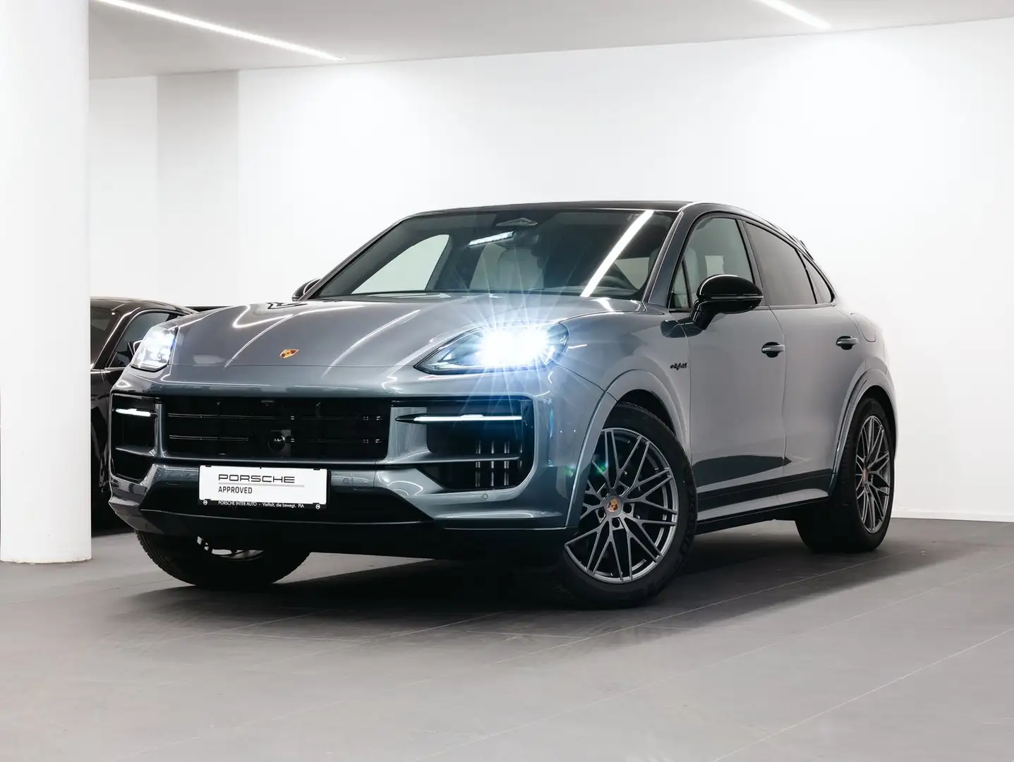 Porsche Cayenne E-Hybrid Coupé Black Edition Grün - 1