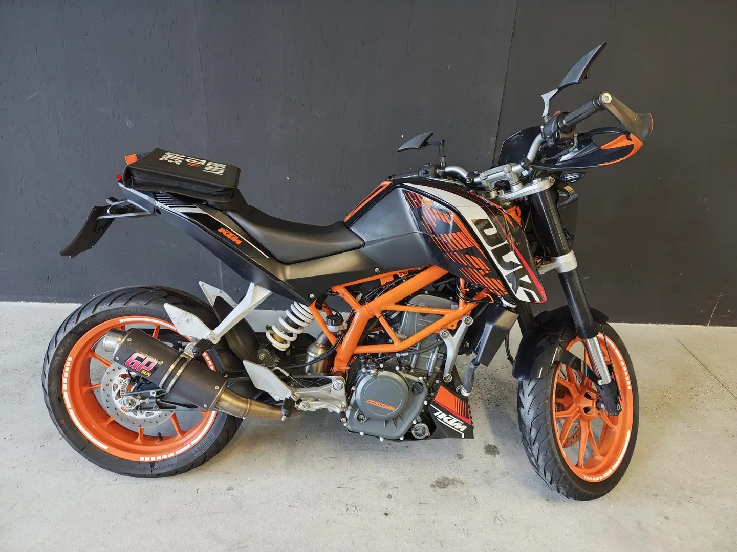 KTM 390 Duke - SOLO EXPORT Negru - 1