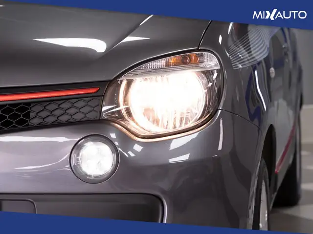 Renault Twingo view 10
