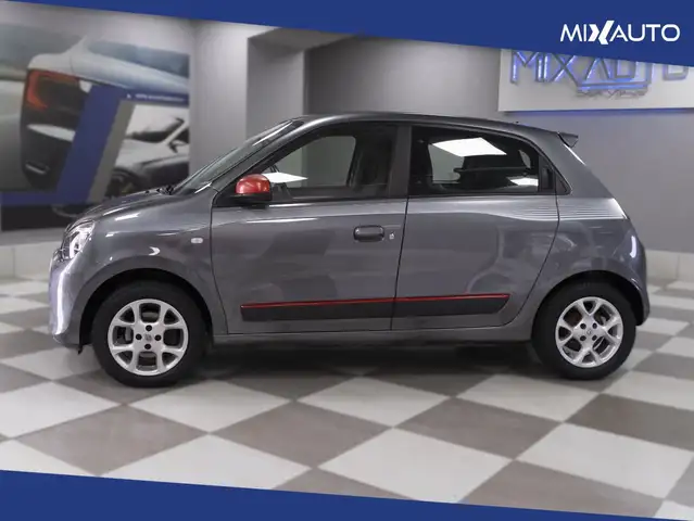 Renault Twingo view 3