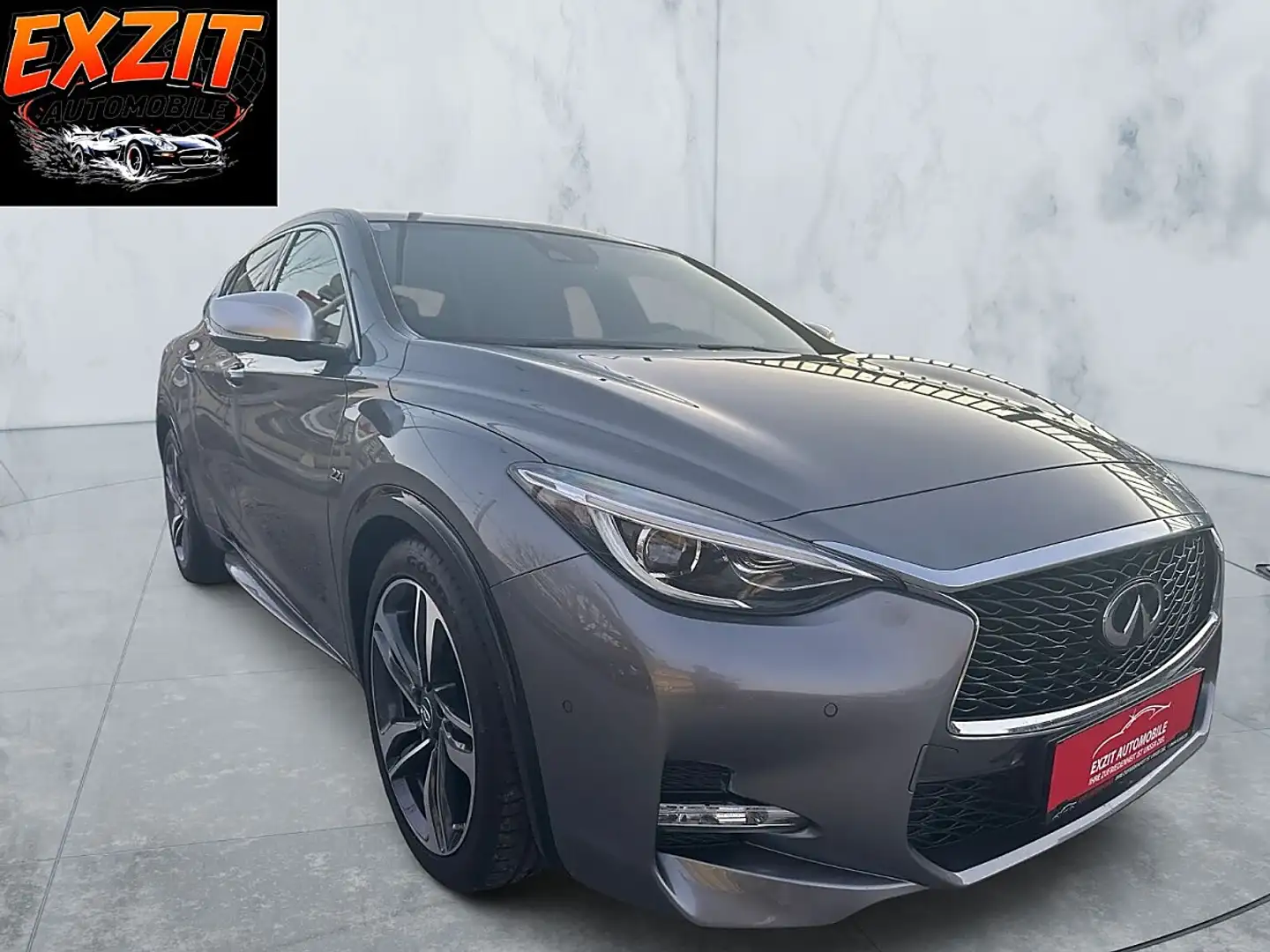Infiniti Q30 2,2d DCT AWD Premium Sport*Automatik*ALLRAD* Grau - 1