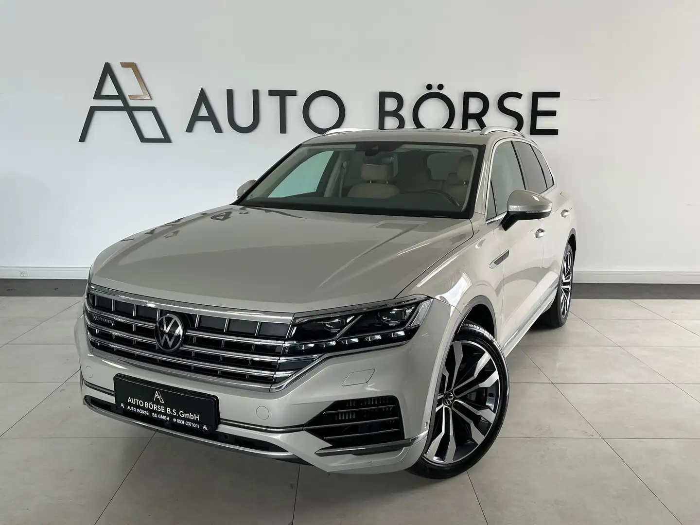 Volkswagen Touareg 4MOT ATMOSPHERE*PANO*LUFT*ViCo*360°*LED* Beige - 1
