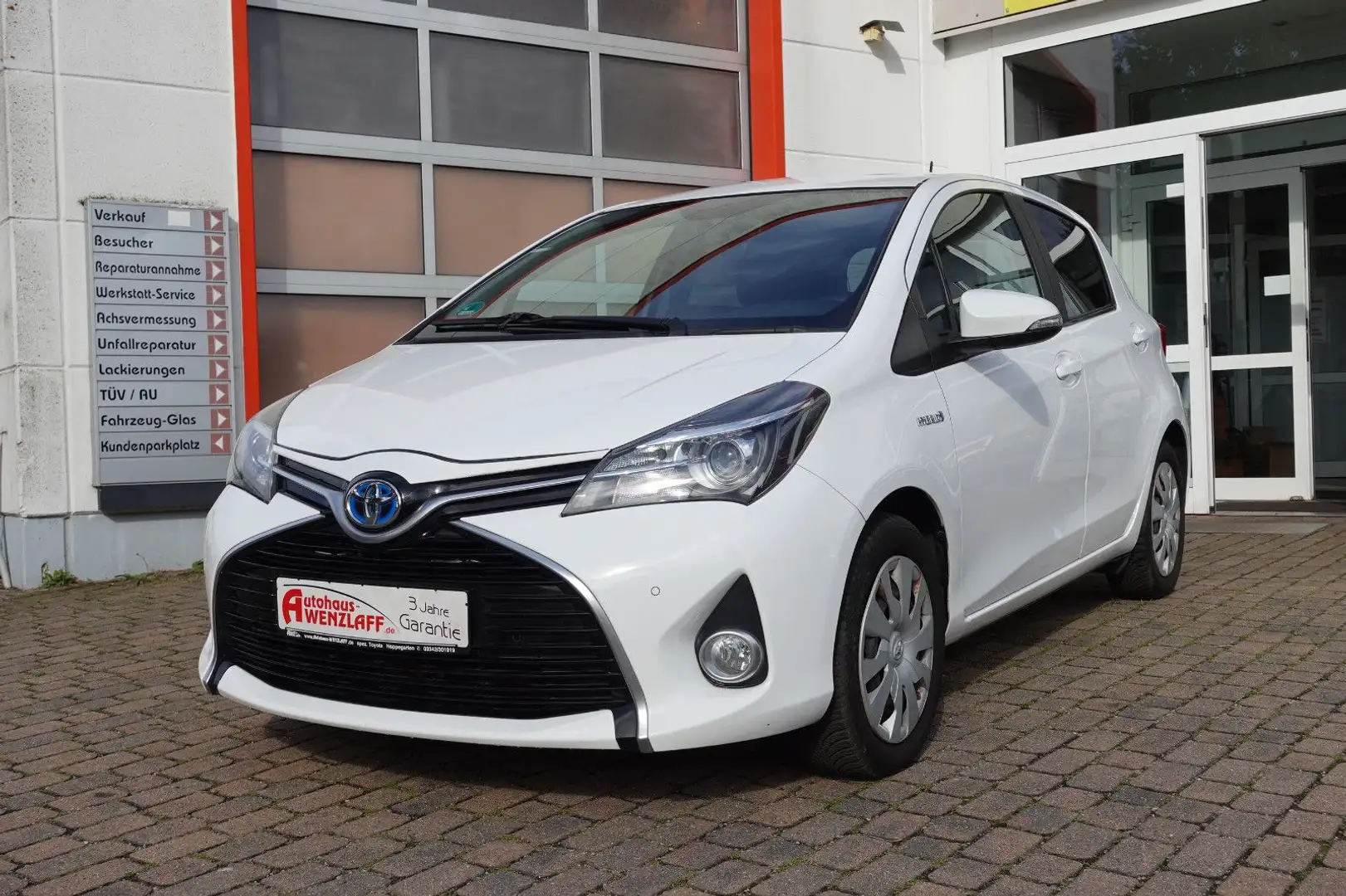 Toyota Yaris 1,5l Hybrid Comfort 3 Jahre Garantie Blanc - 1