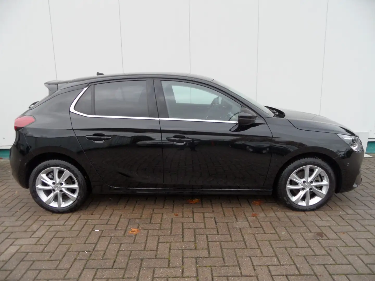 Opel Corsa 1,2 Elegance+Sitzhzg+Kamera+LED+Automatik Noir - 2