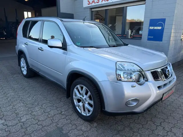 Nissan X-Trail LE 4X4/ Top Zustand/ Scheckheftgepflegt