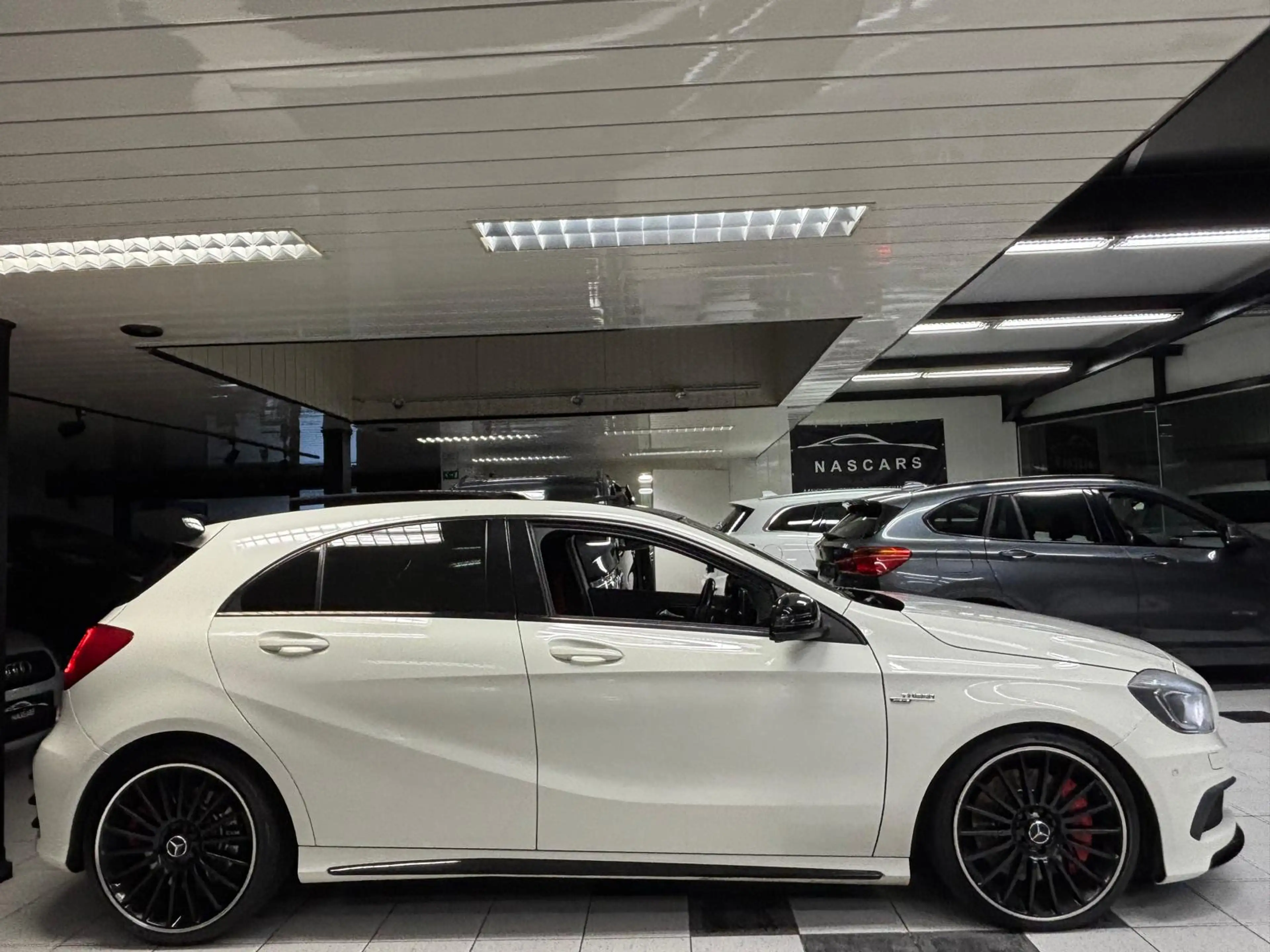 Mercedes-Benz A 45 AMG A 45 AMG 4-Matic — photo 6