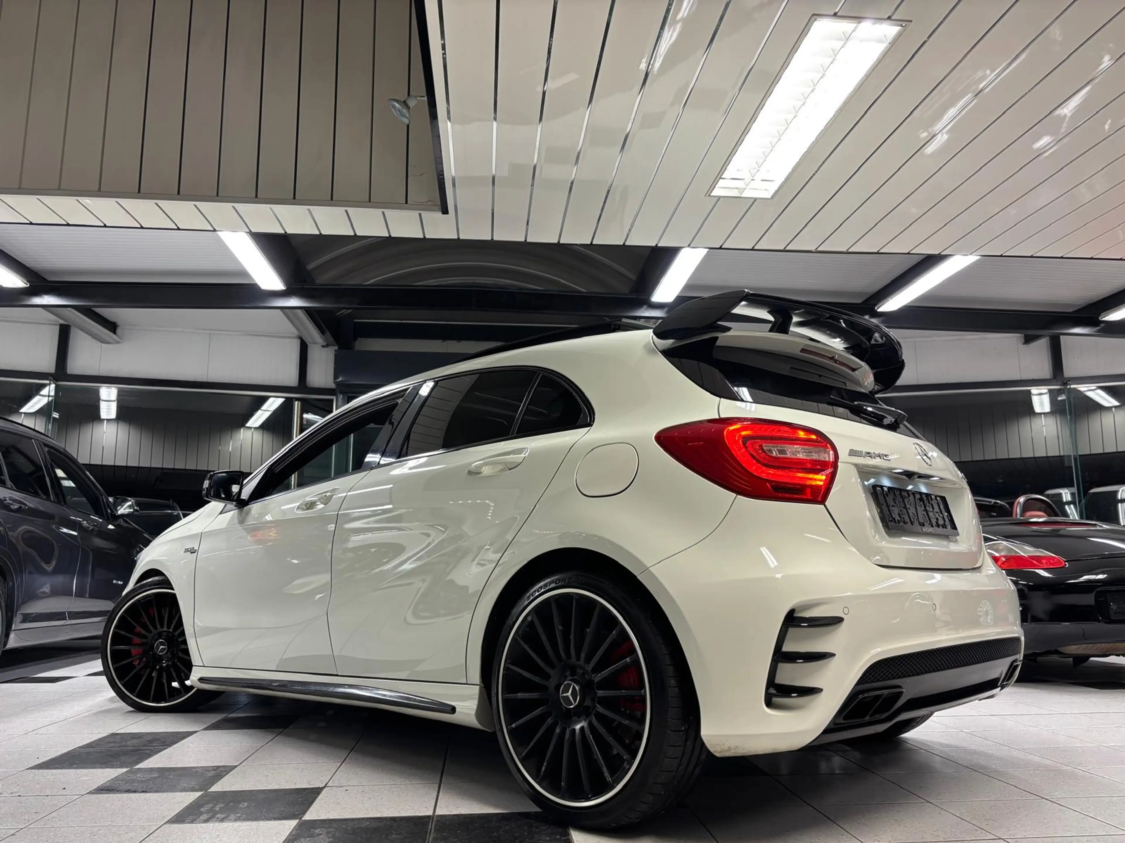 Mercedes-Benz A 45 AMG A 45 AMG 4-Matic — photo 5