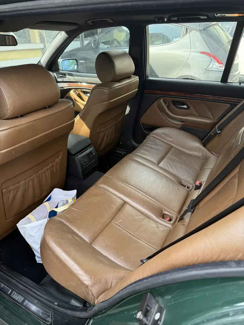 BMW 520 520i Touring Individual - 2
