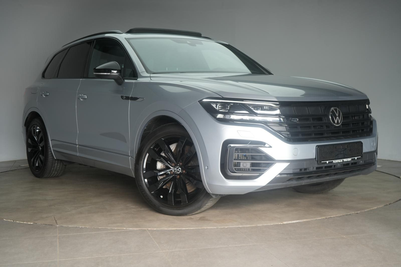 Volkswagen Touareg R e TSI 4Motion Leder/ACC/Kamera/Pano/AH
