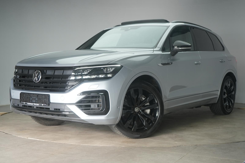 Volkswagen Touareg R e TSI 4Motion Leder/ACC/Kamera/Pano/AH — photo 3