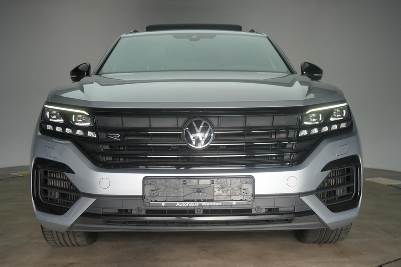 Volkswagen Touareg R e TSI 4Motion Leder/ACC/Kamera/Pano/AH — photo 2