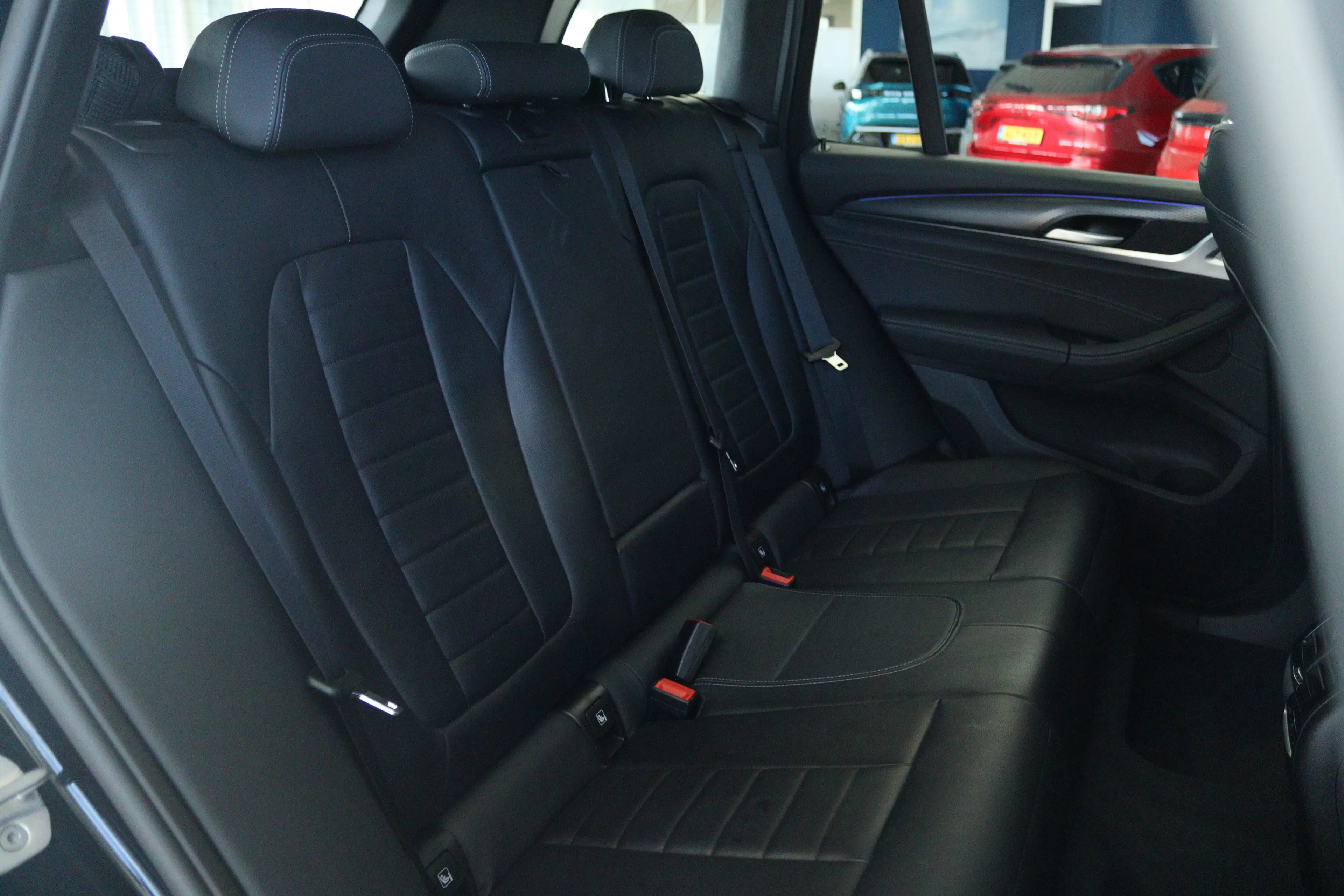 BMW X3 xDrive20i M-Sport Business Edition Plus | Cruise C — photo 18