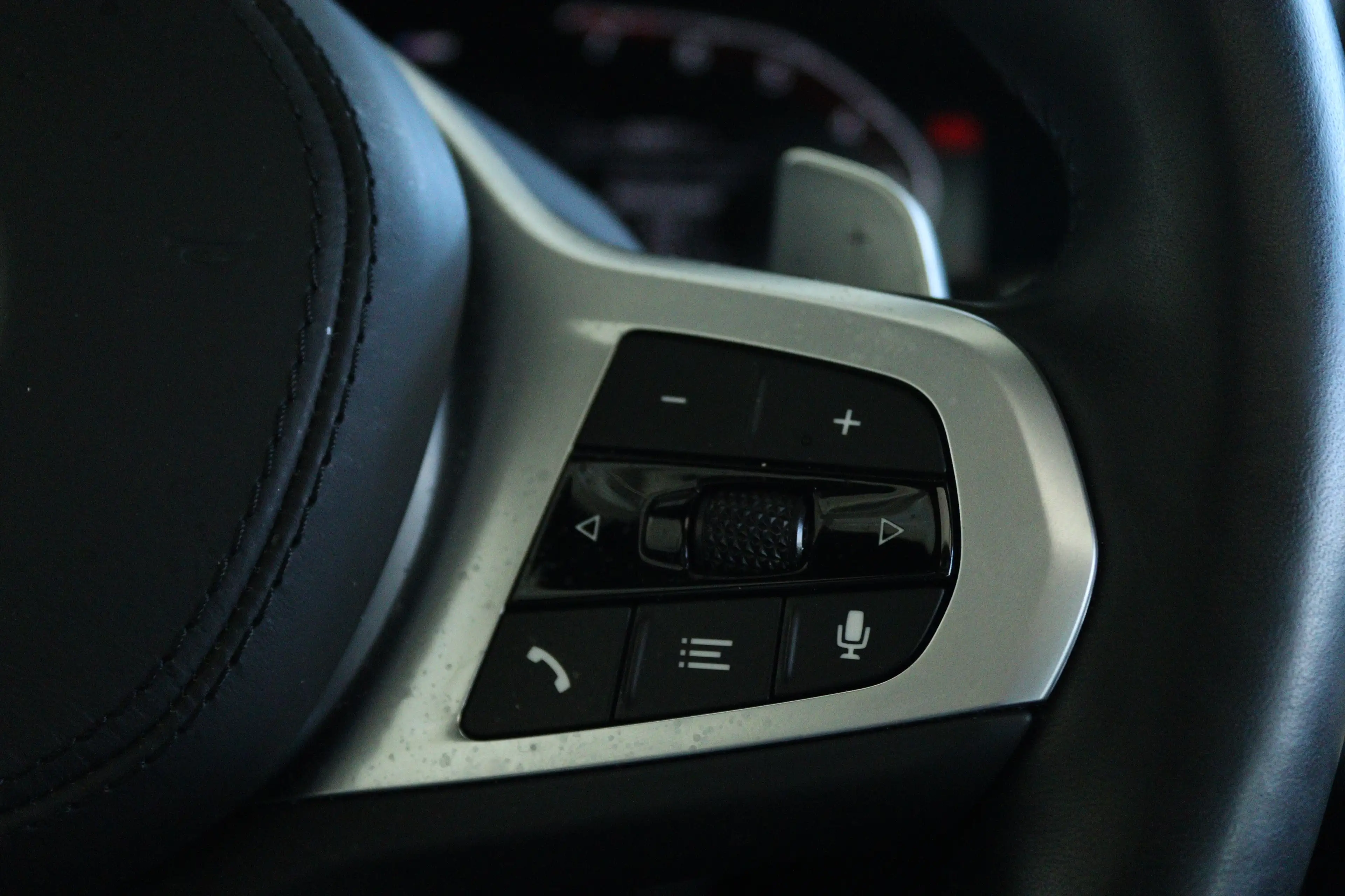 BMW X3 xDrive20i M-Sport Business Edition Plus | Cruise C — photo 44