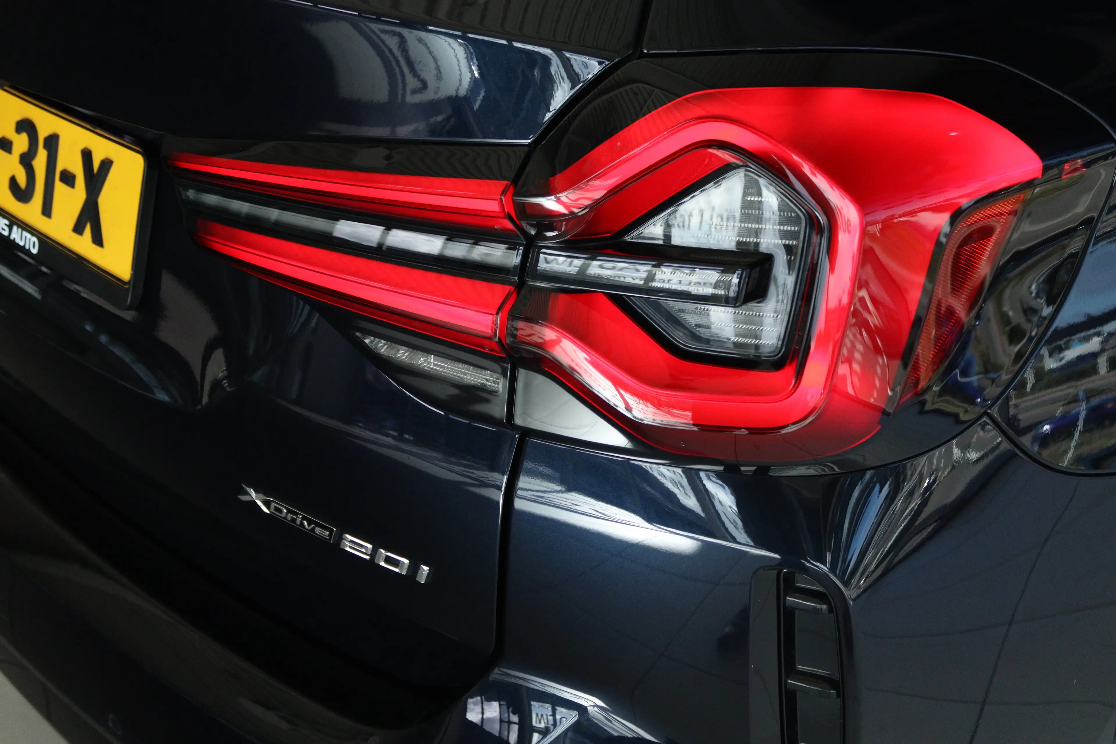 BMW X3 xDrive20i M-Sport Business Edition Plus | Cruise C — photo 14
