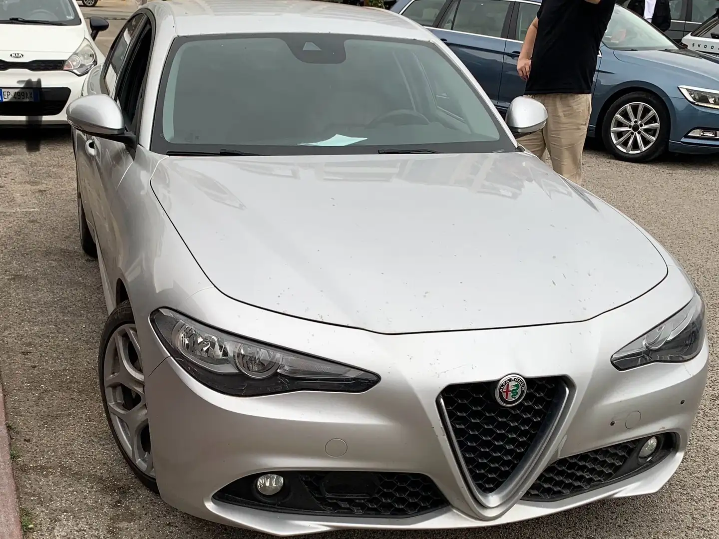 Alfa Romeo Giulia Giulia 2.2 t Business 136cv auto Argento - 1