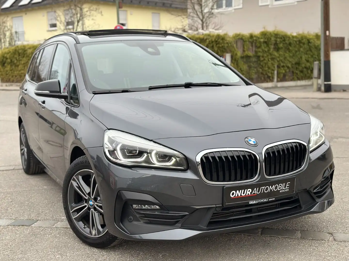 BMW 218 218d GT xDrive Sport Line NaviProf HuD Pano AHK Gris - 1