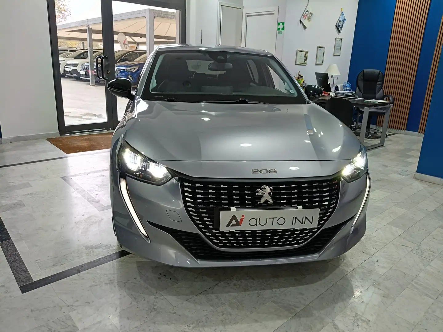 Peugeot 208 208 II 1.2 p.t. Allure Pack Gris - 1