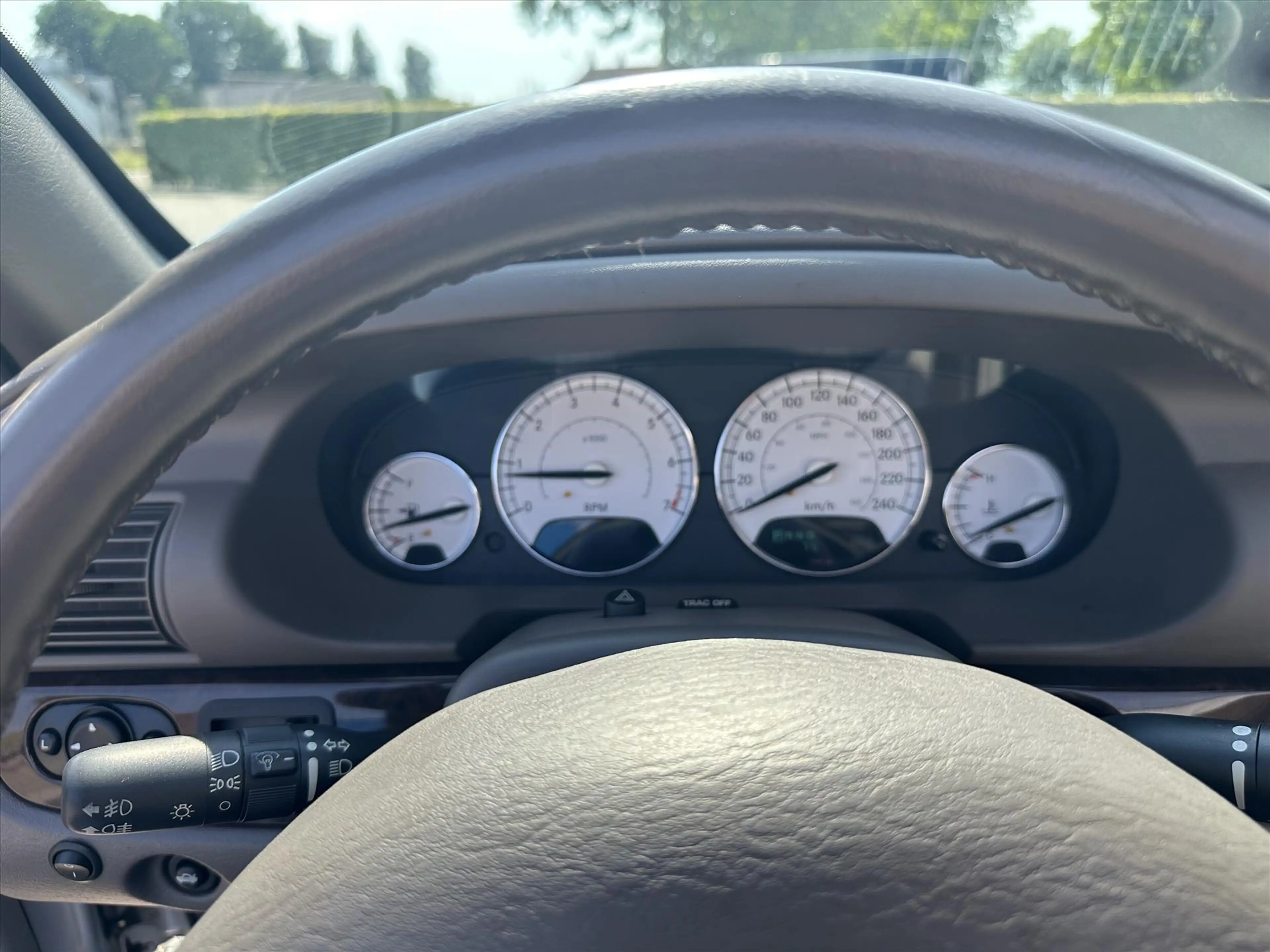 Chrysler Sebring 2.7 I V6 CABRIO AUT Limited — photo 14