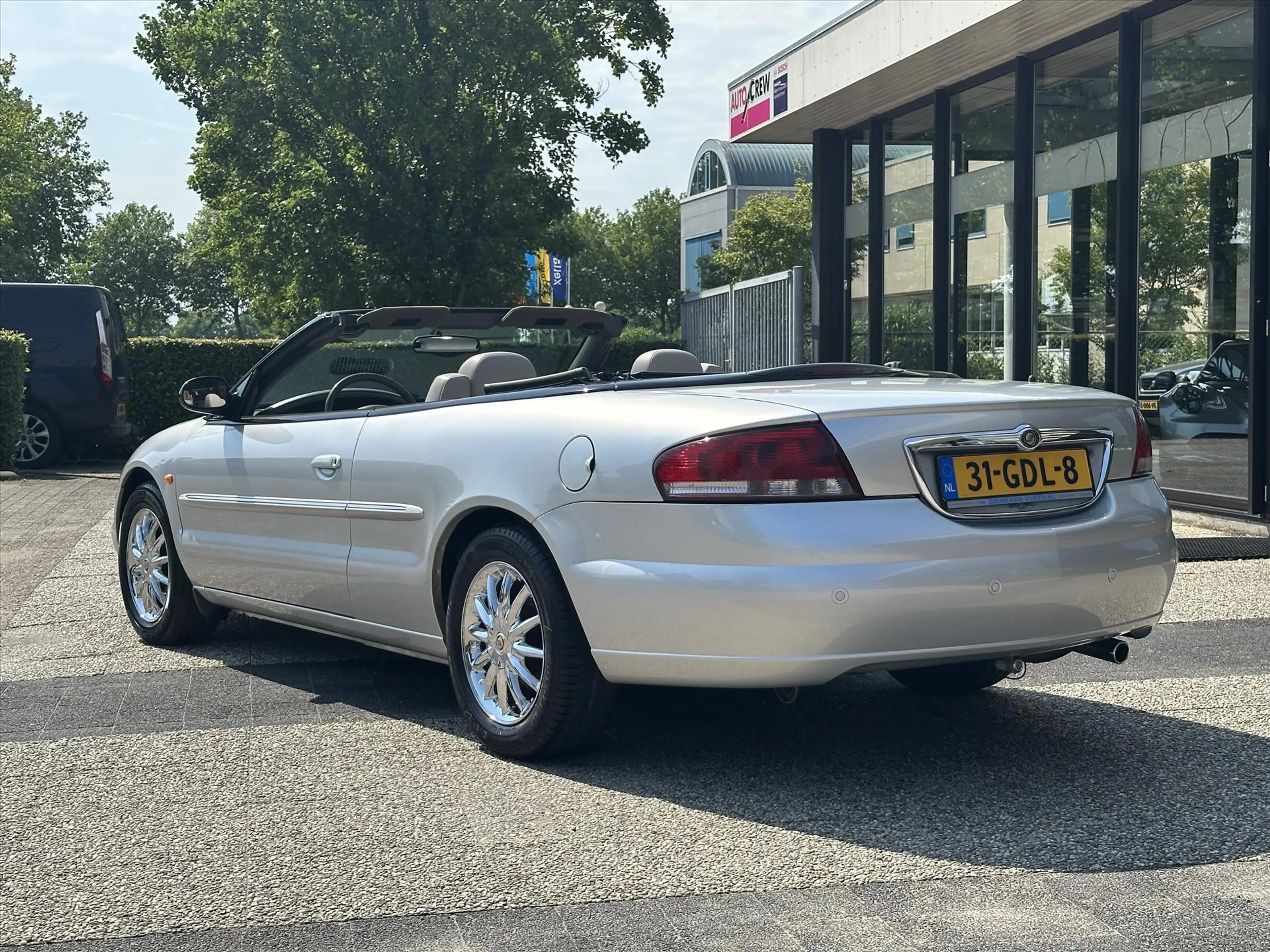 Chrysler Sebring 2.7 I V6 CABRIO AUT Limited — photo 12