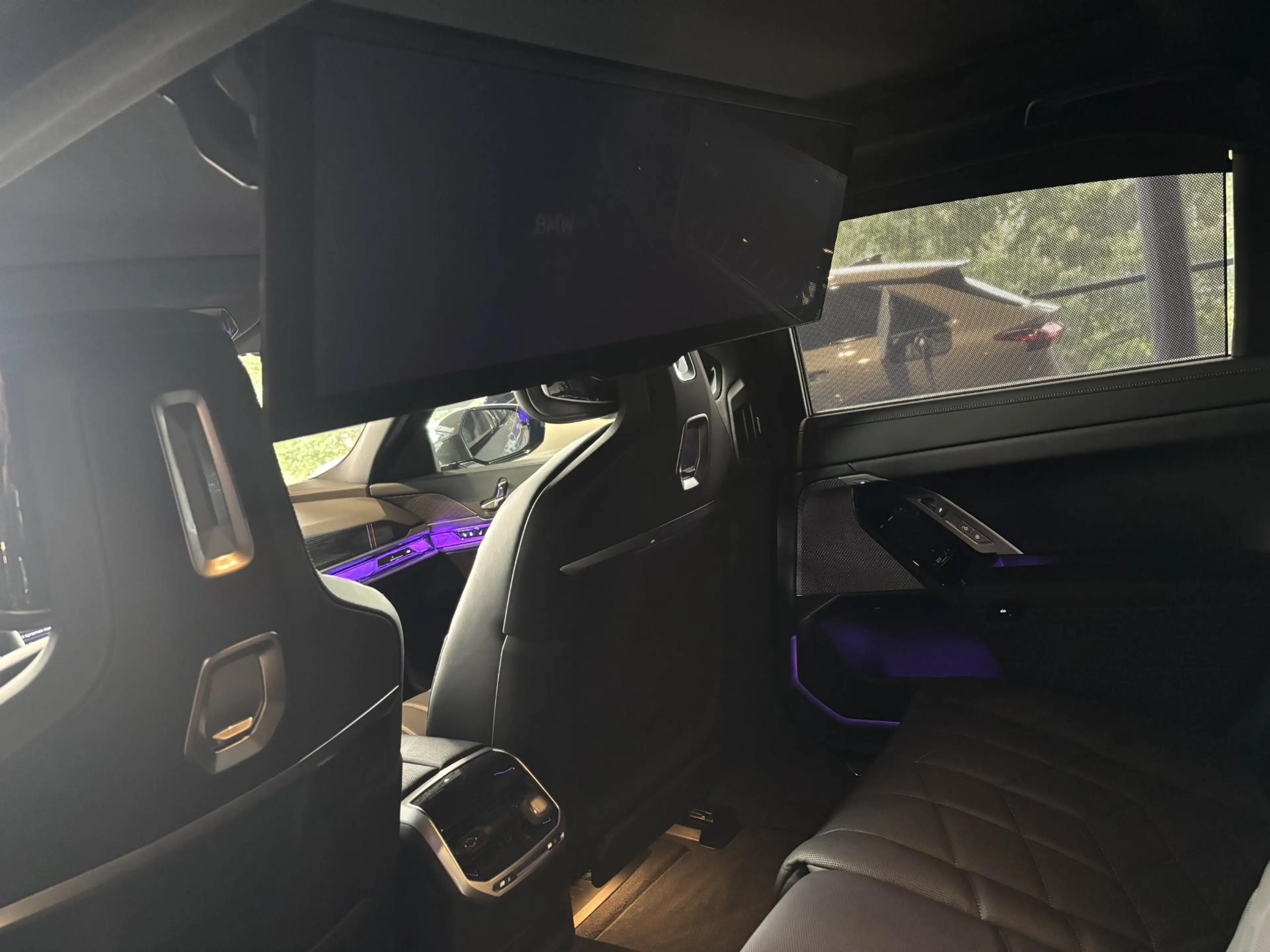 BMW i7 eDrive50 106 kWh | SOH 100 % | THEATER SCREEN | AU — photo 13