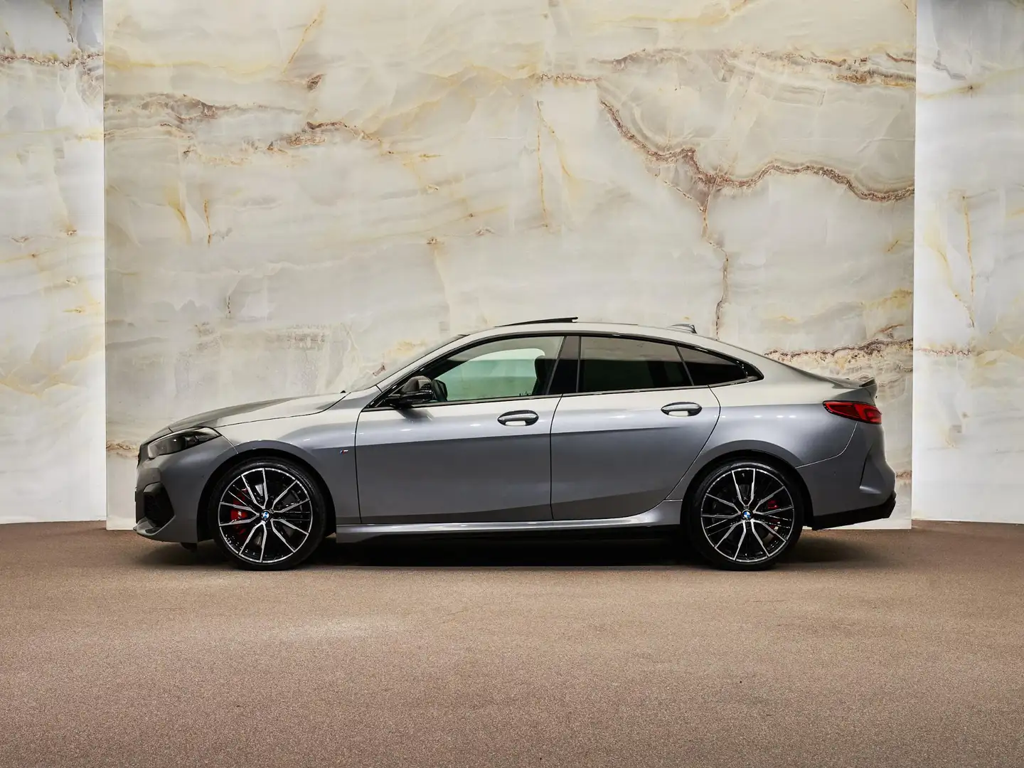 BMW 235 2-serie Gran Coupé M235i xDrive, M Performance, pa Gris - 2