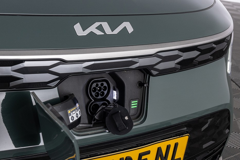 Kia e-Niro EV DynamicLine 64.8 kWh | Half LEDER | Stoelverwar — photo 18