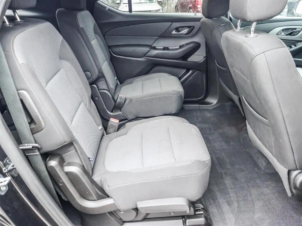 Chevrolet Traverse снимка Chevrolet Traverse