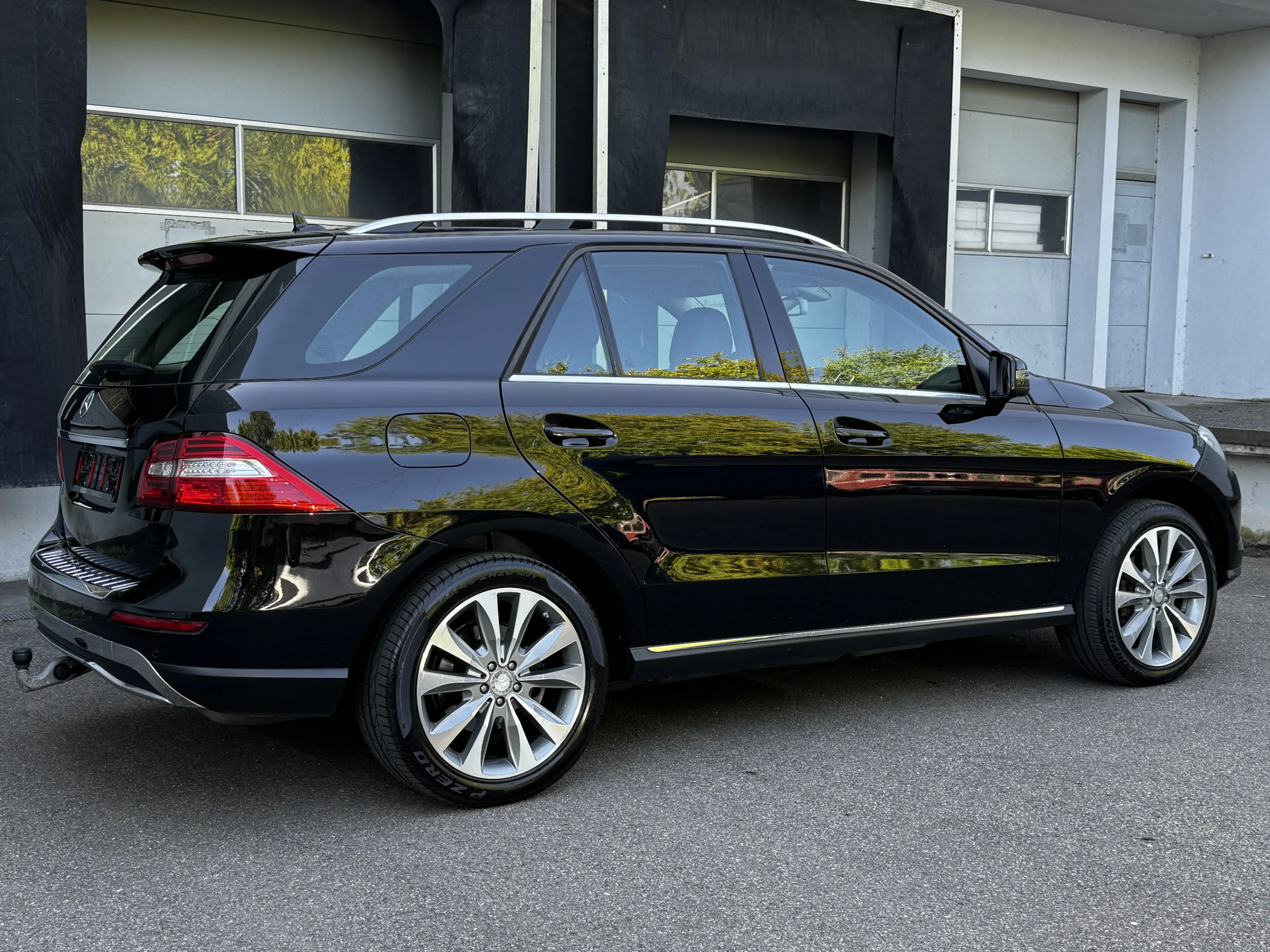 Mercedes-Benz ML 350 CDI BlueTec 4M Xenon Airmatic AHK 360° — photo 7