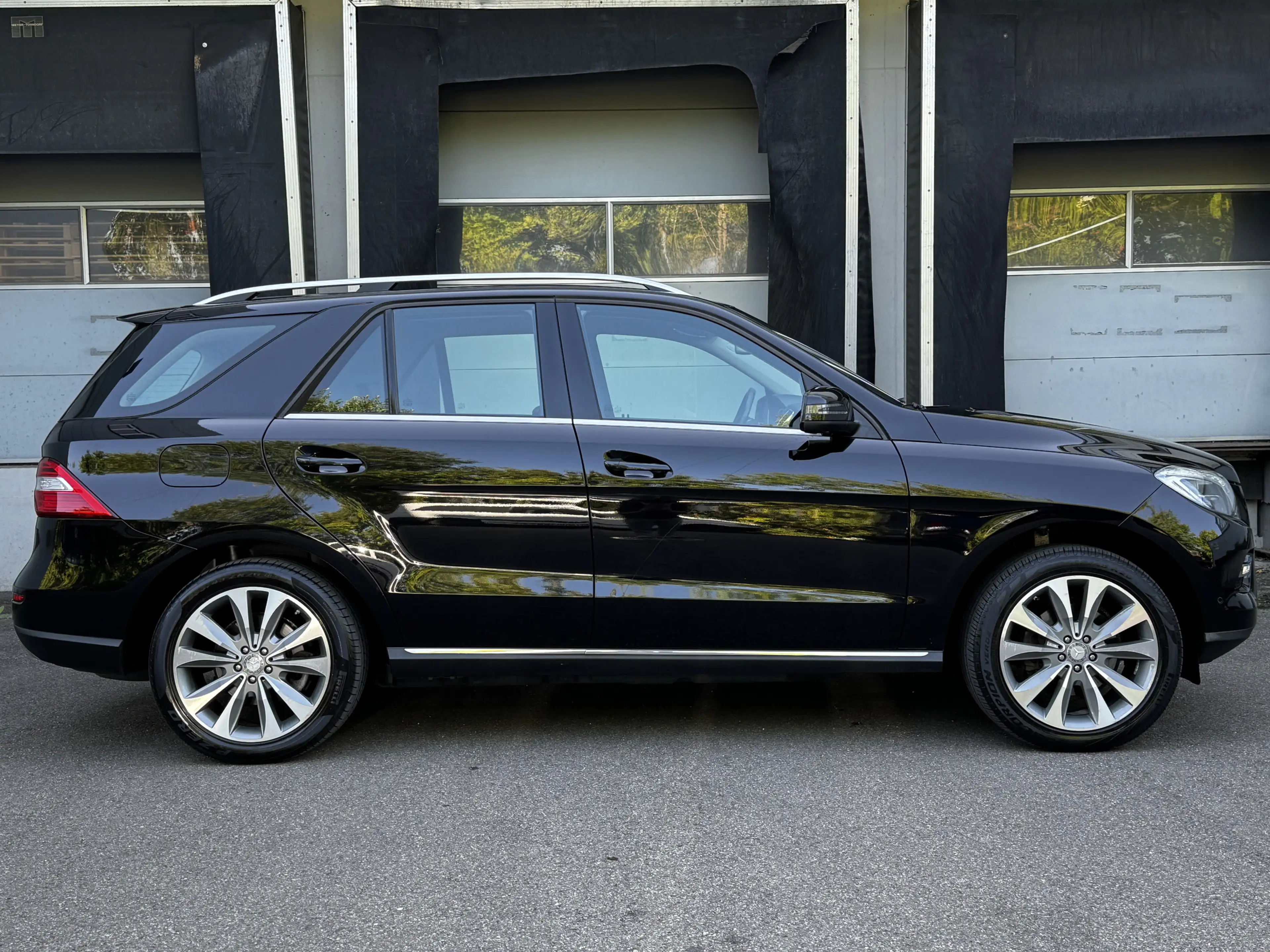 Mercedes-Benz ML 350 CDI BlueTec 4M Xenon Airmatic AHK 360° — photo 8