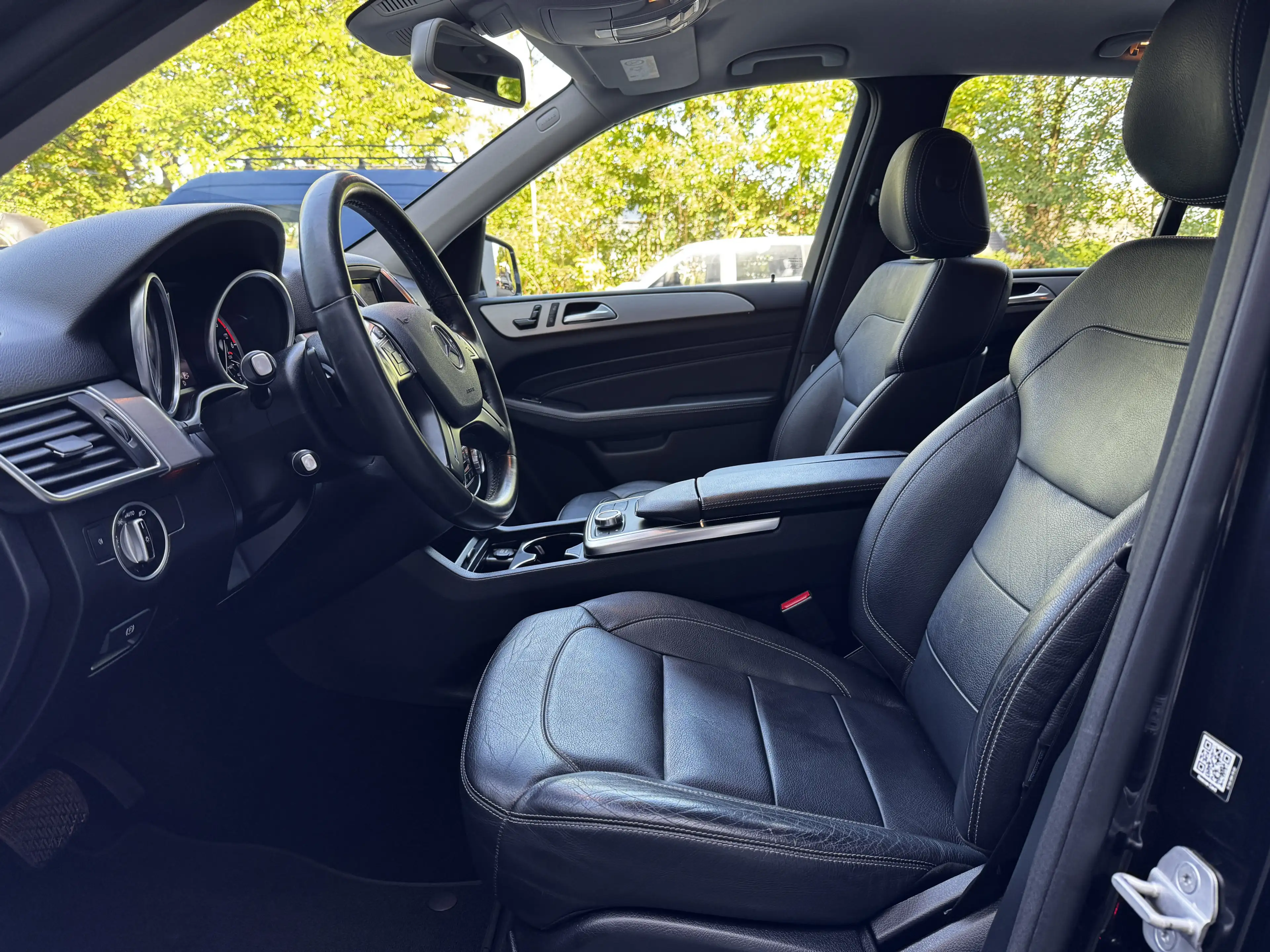 Mercedes-Benz ML 350 CDI BlueTec 4M Xenon Airmatic AHK 360° — photo 15