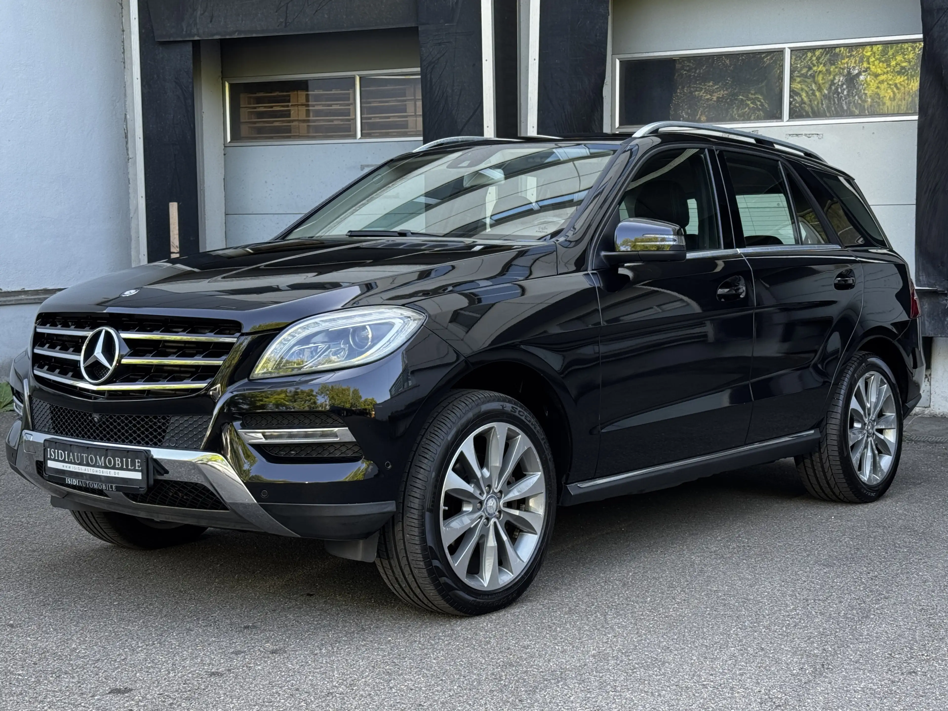 Mercedes-Benz ML 350 CDI BlueTec 4M Xenon Airmatic AHK 360° — photo 2