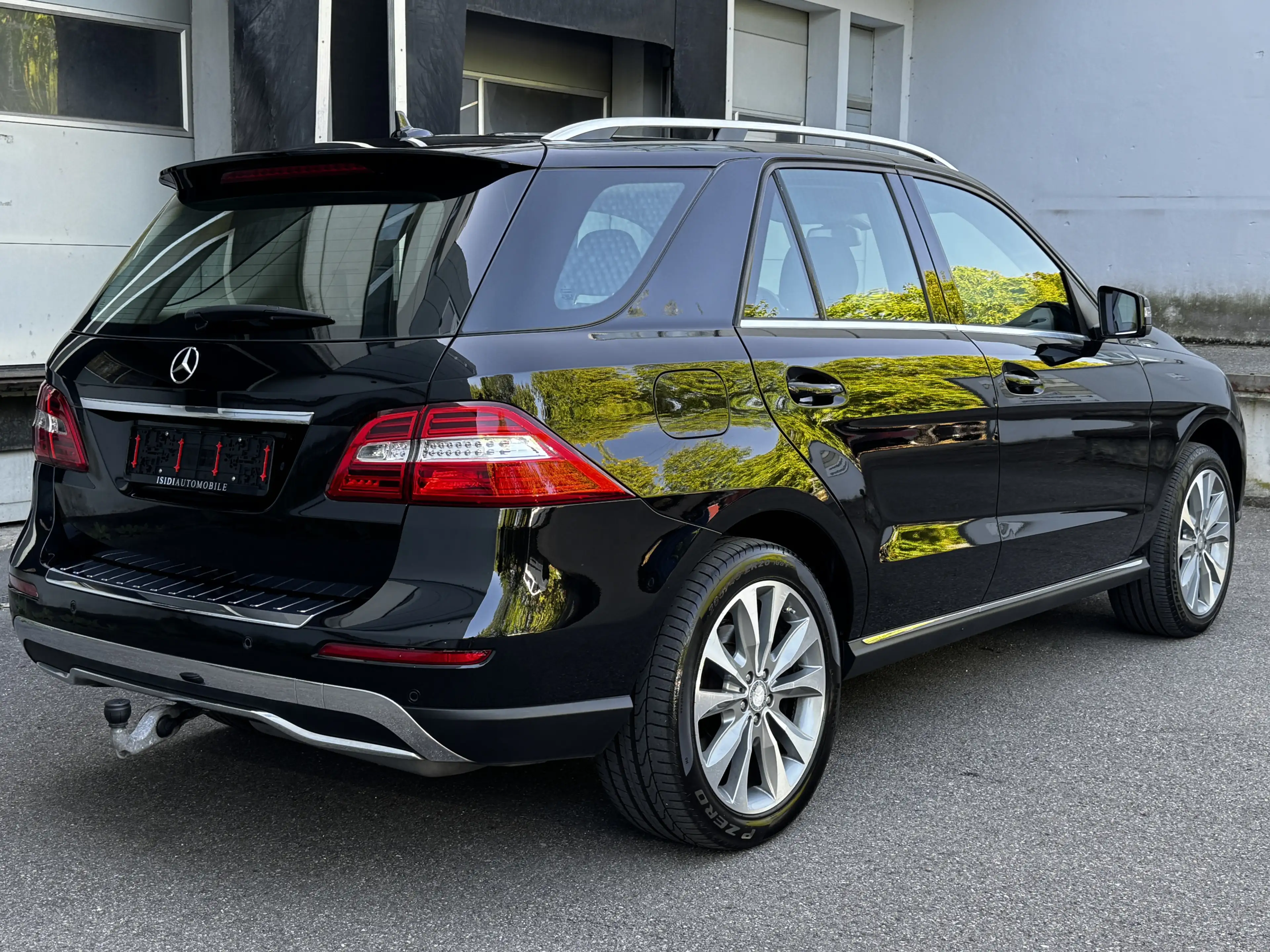 Mercedes-Benz ML 350 CDI BlueTec 4M Xenon Airmatic AHK 360° — photo 6