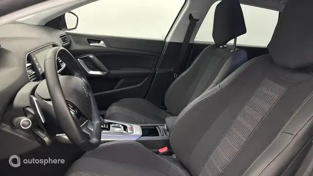 Peugeot 308 view 12