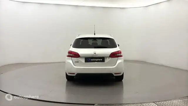 Peugeot 308 view 6