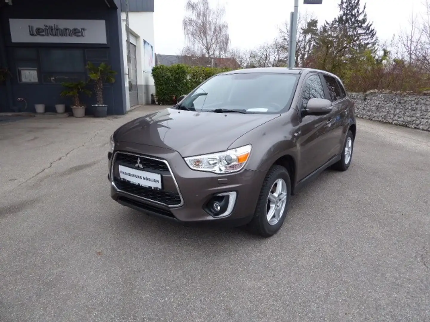 Mitsubishi ASX 1,6 Invite Grau - 1