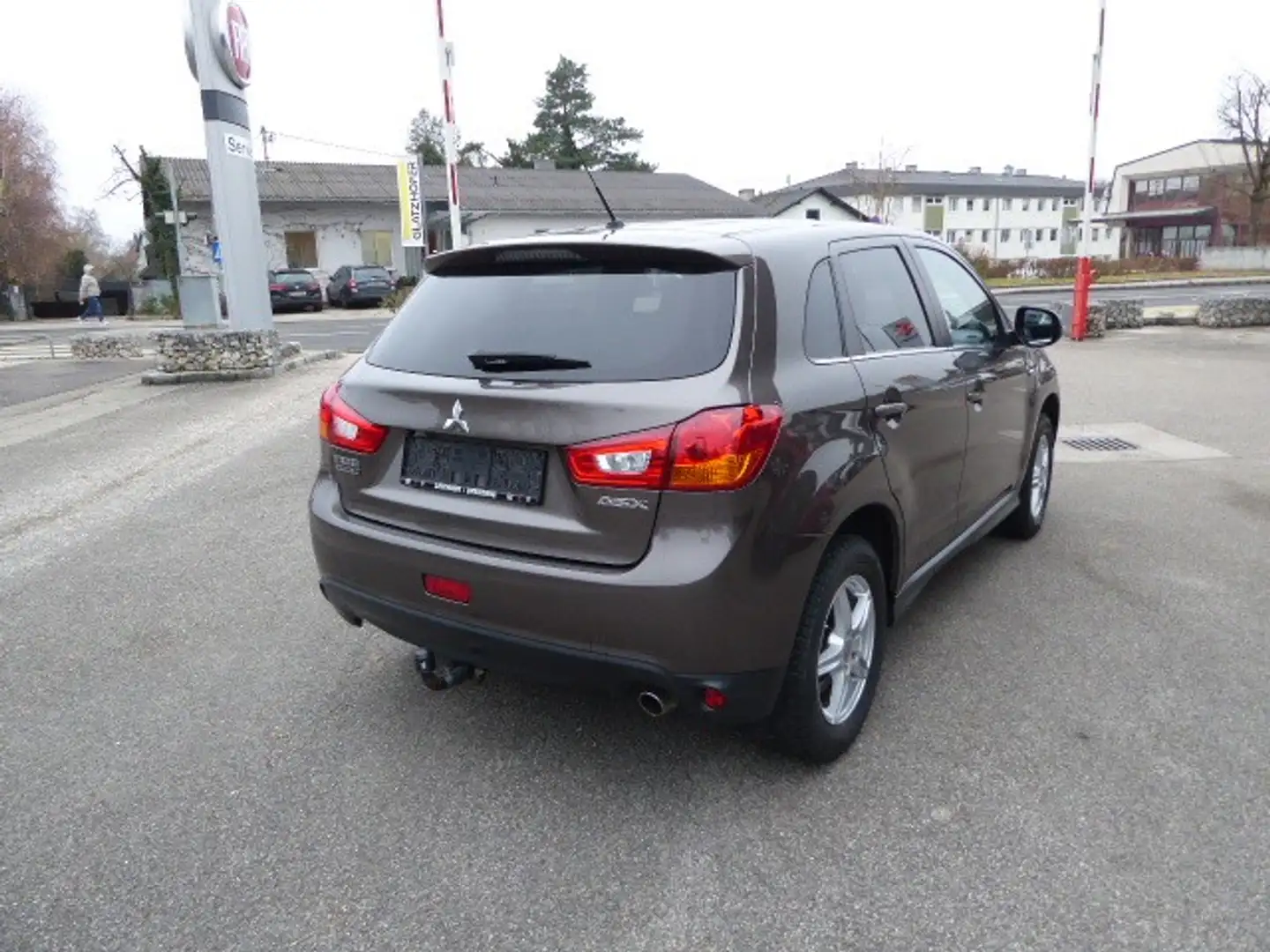 Mitsubishi ASX 1,6 Invite Grau - 2