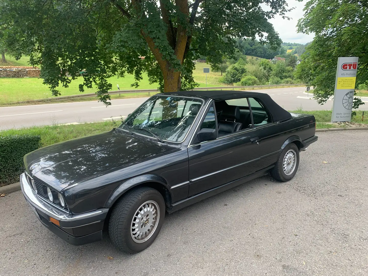 BMW 320 320i Cabrio E30 H-Kennzeichen Schwarz - 1
