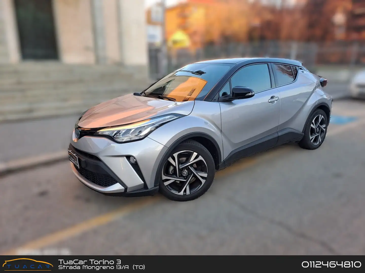 Toyota C-HR Lounge 2.0 HEV Gris - 1