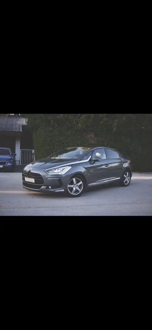 Citroen DS5 HDi 165 Sport Chic Aut. - 1