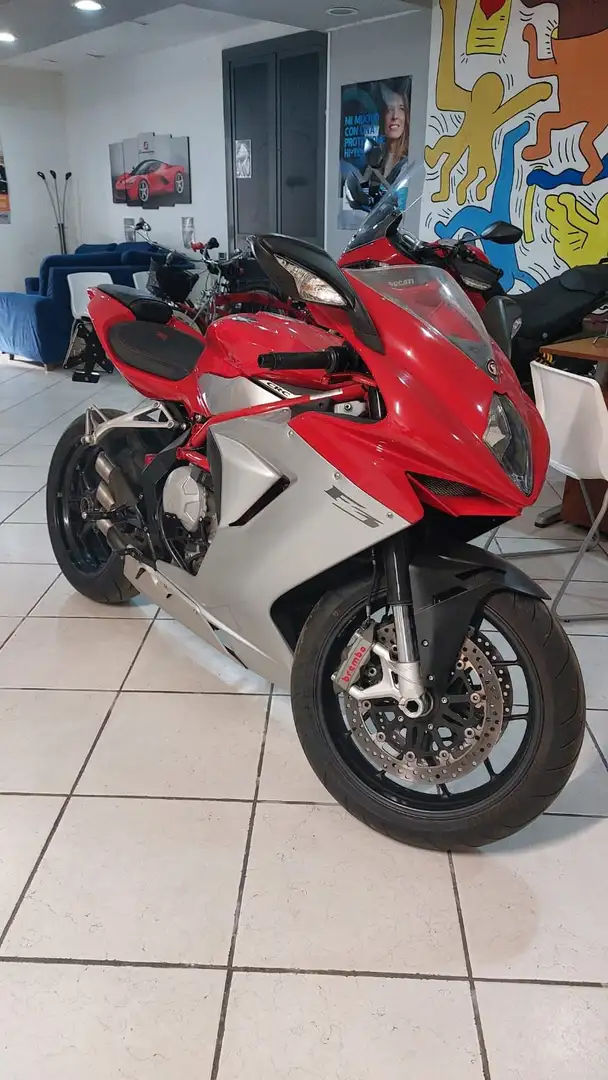 MV Agusta F3 800 TRE PISTONI Piros - 1