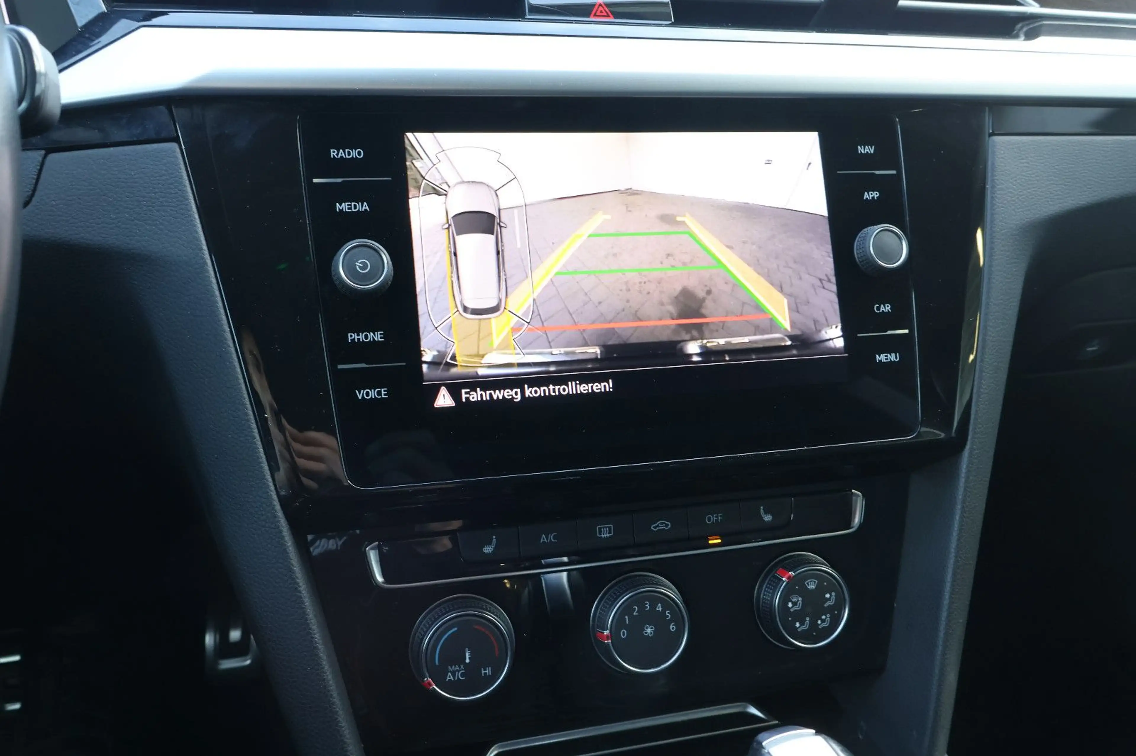 Volkswagen Arteon SB 2.0 TDI Eleg. AID+MATRIX+SIDE+KEY+AHK — photo 9