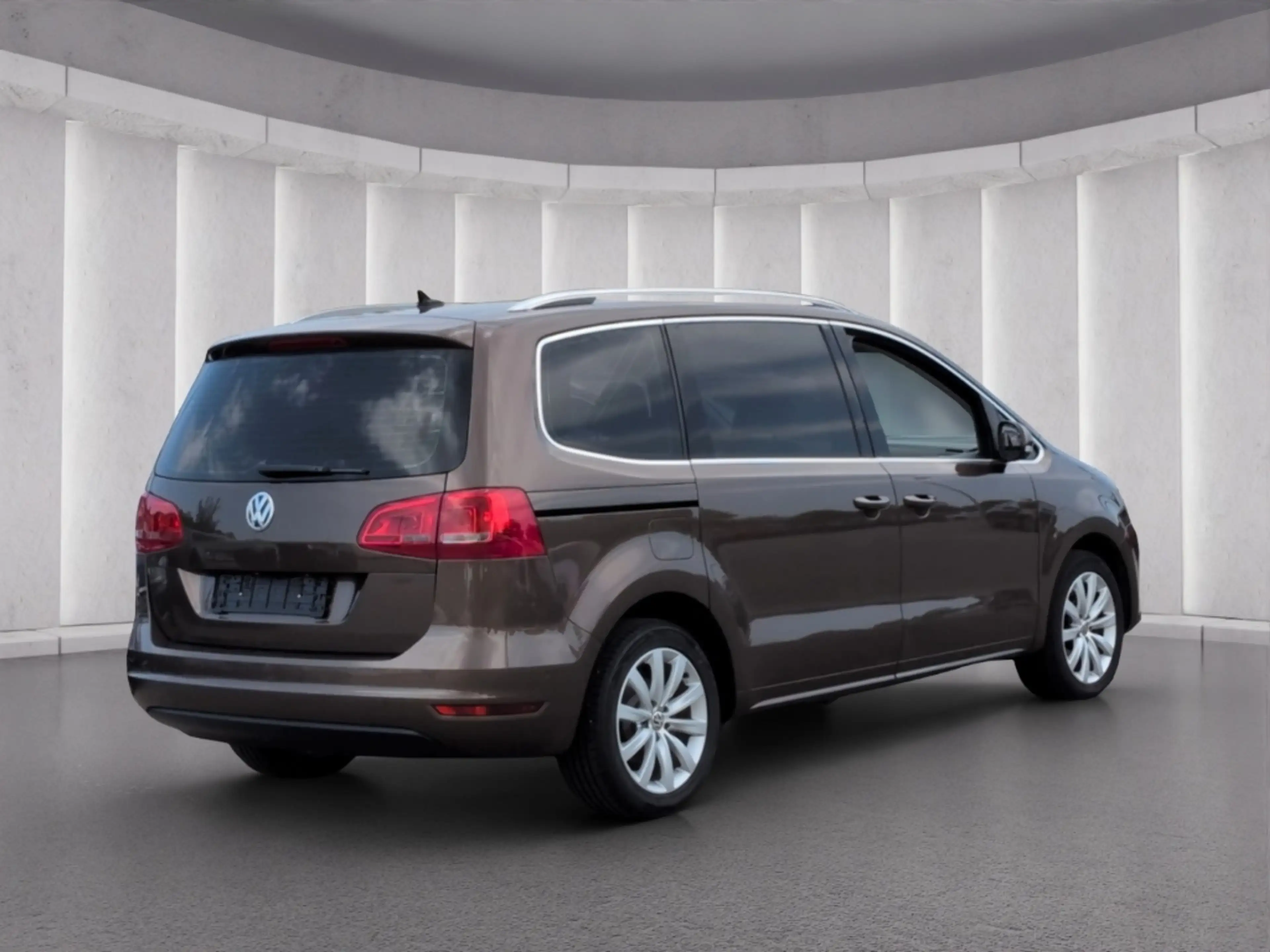 Volkswagen Sharan Highline 7-Sitze TDI*DSG Leder Navi Tempo — photo 4