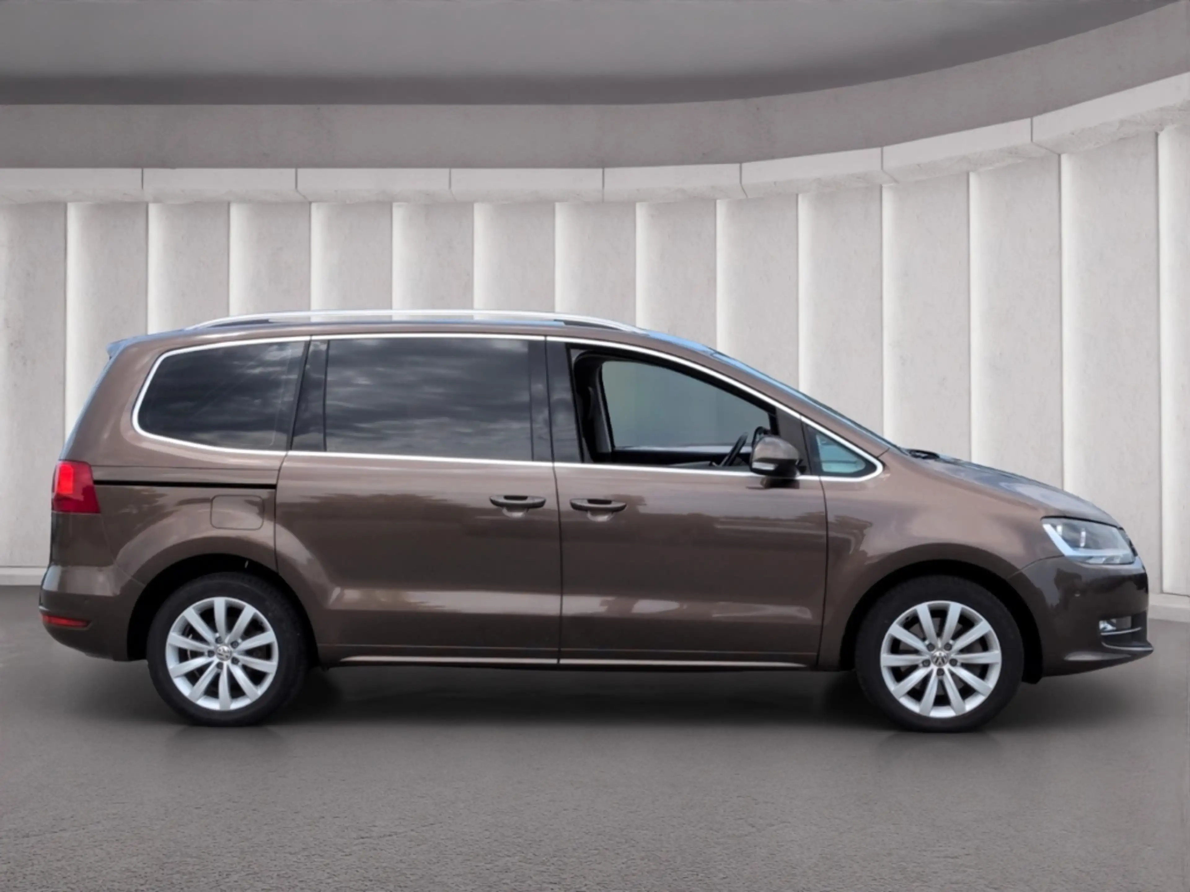 Volkswagen Sharan Highline 7-Sitze TDI*DSG Leder Navi Tempo — photo 3